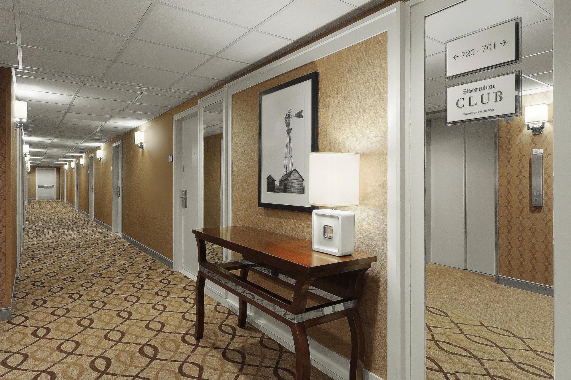 Sheraton Cavalier Saskatoon Eksteriør billede